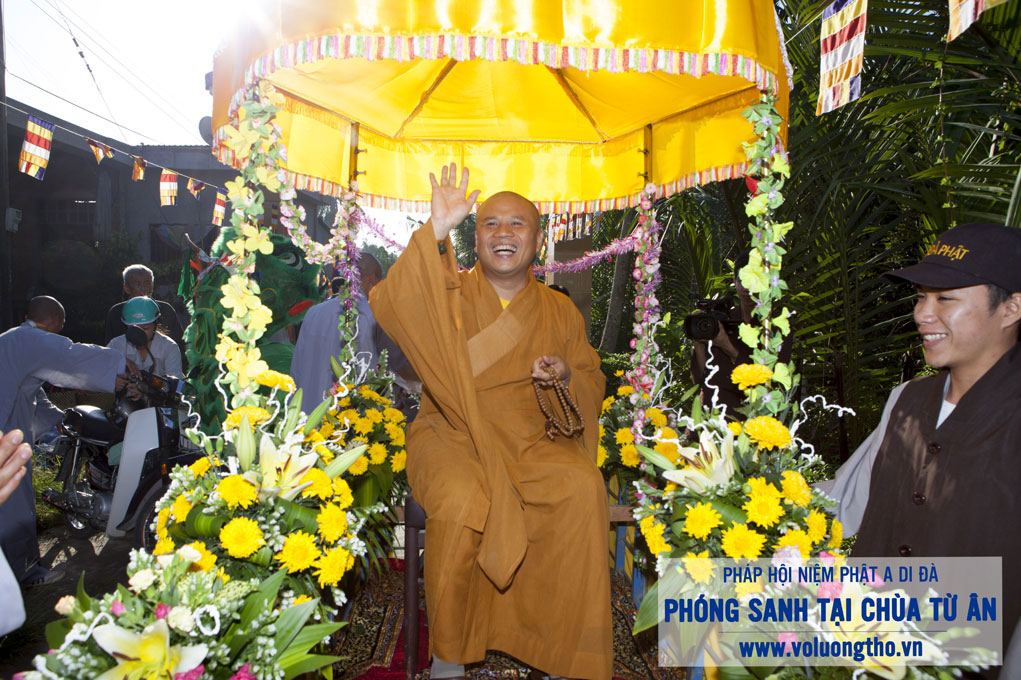 Tổ Chức Phóng Sanh Tại Chùa Từ Ân,  Tiền Giang