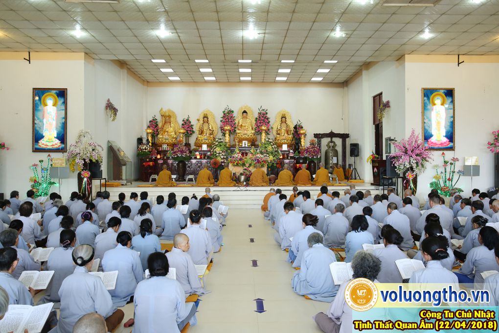 cong-tu-chu-nhat-ngay-22-4-2018-chua-quan-the-am-duc-trong-lam-dong-15.jpg