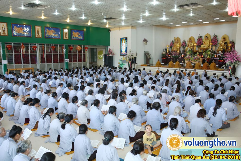 cong-tu-chu-nhat-ngay-22-4-2018-chua-quan-the-am-duc-trong-lam-dong-5.jpg