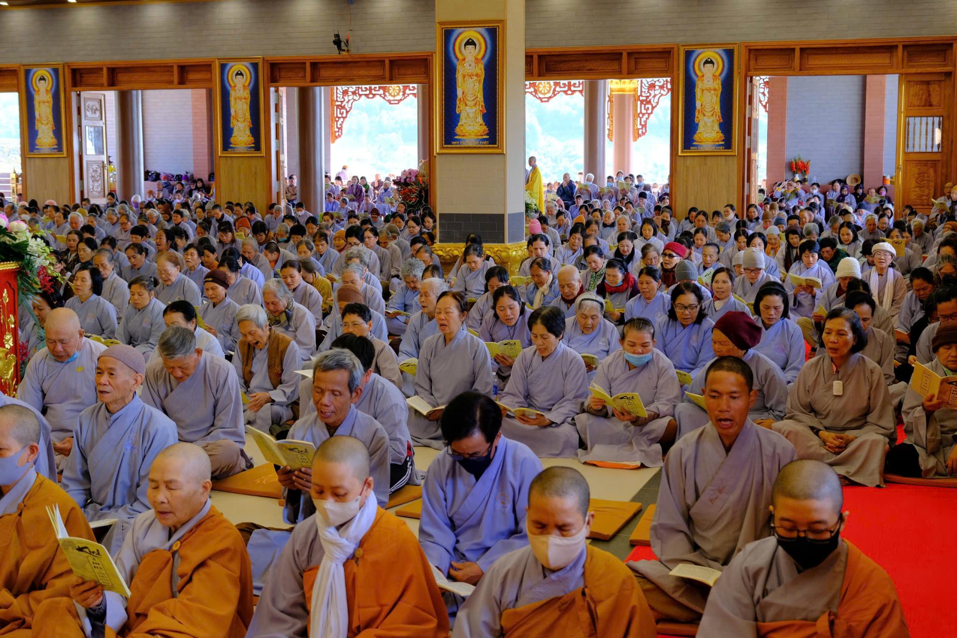 cong-tu-le-tat-nien-ki-niem-25-nam-thanh-lap-chua-quan-the-am-nam-2024-20-12-giap-thin-al-chua-quan-the-am-duc-trong-lam-dong-17.jpg