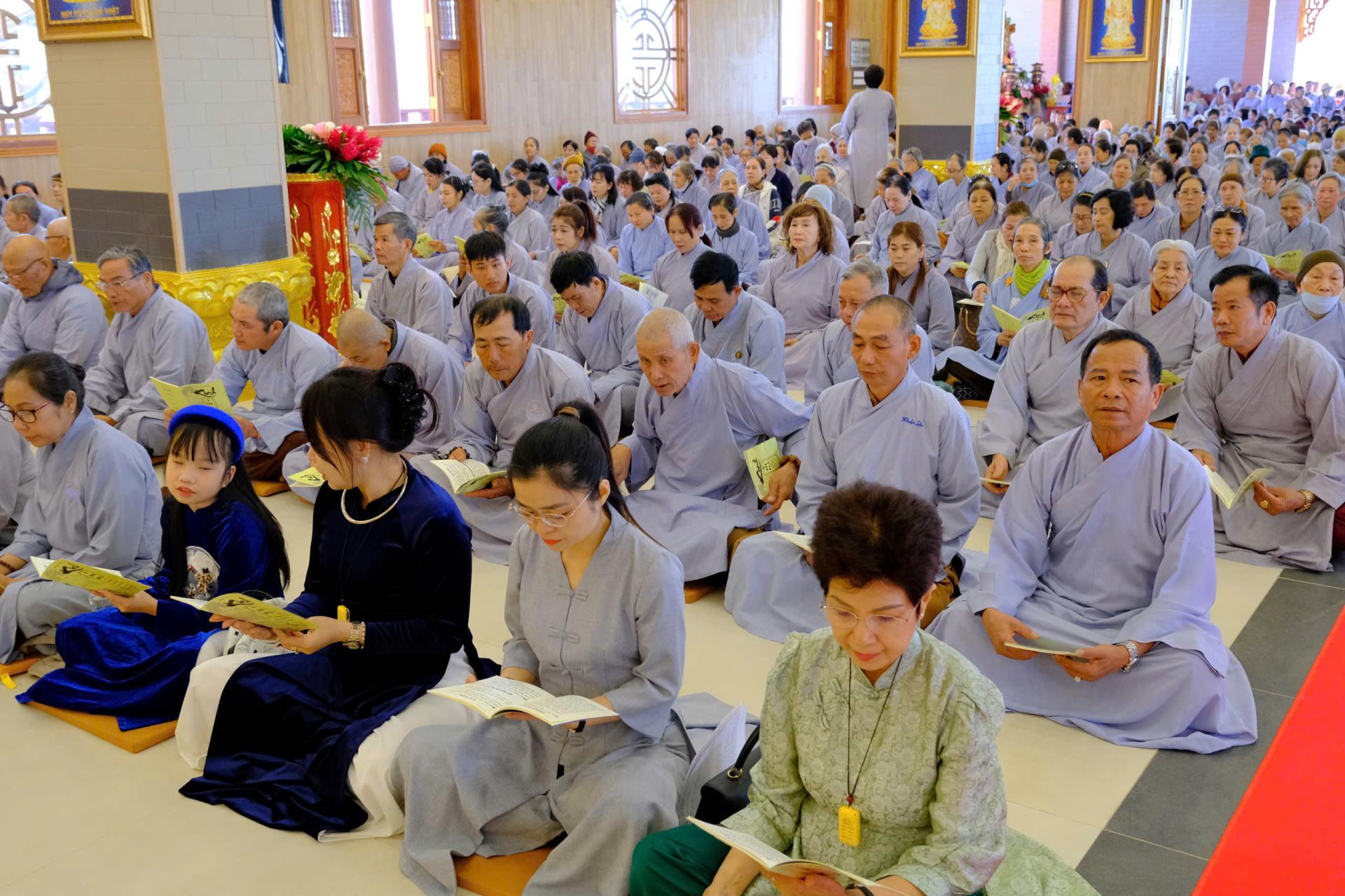 cong-tu-le-tat-nien-ki-niem-25-nam-thanh-lap-chua-quan-the-am-nam-2024-20-12-giap-thin-al-chua-quan-the-am-duc-trong-lam-dong-21.jpg