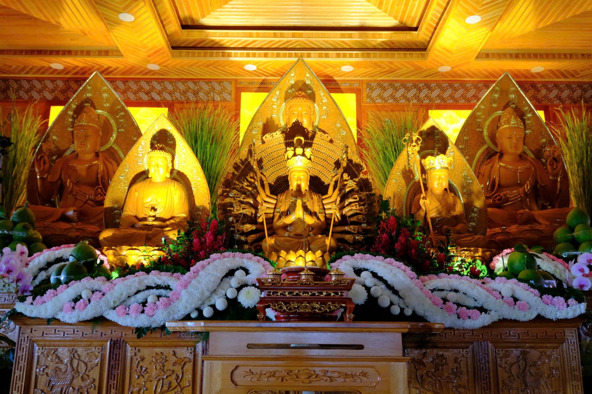 cong-tu-le-tat-nien-ki-niem-25-nam-thanh-lap-chua-quan-the-am-nam-2024-20-12-giap-thin-al-chua-quan-the-am-duc-trong-lam-dong-34.jpg