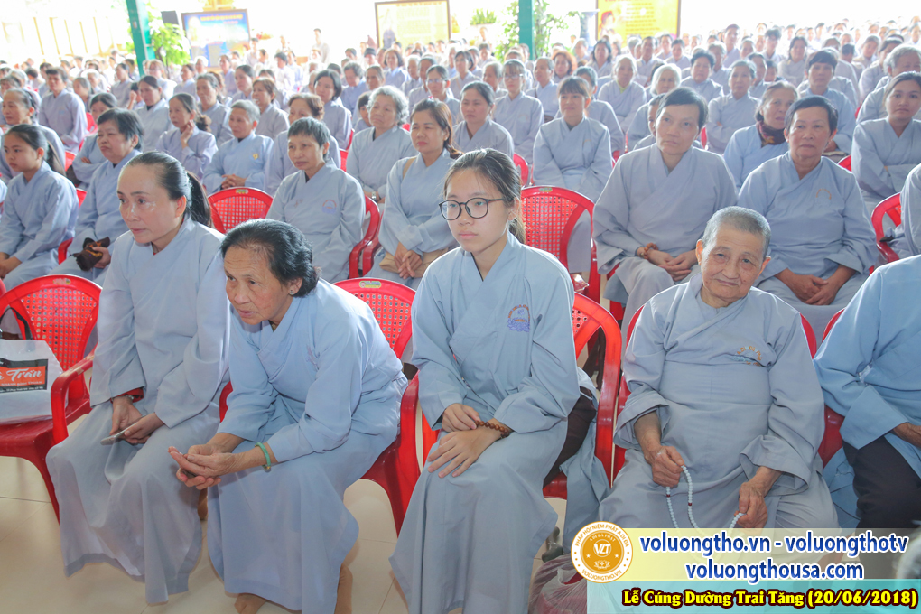 cung-duong-trai-tang-tai-chua-quan-the-am-ngay-20-6-2018-chua-quan-the-am-duc-trong-lam-dong-24.jpg