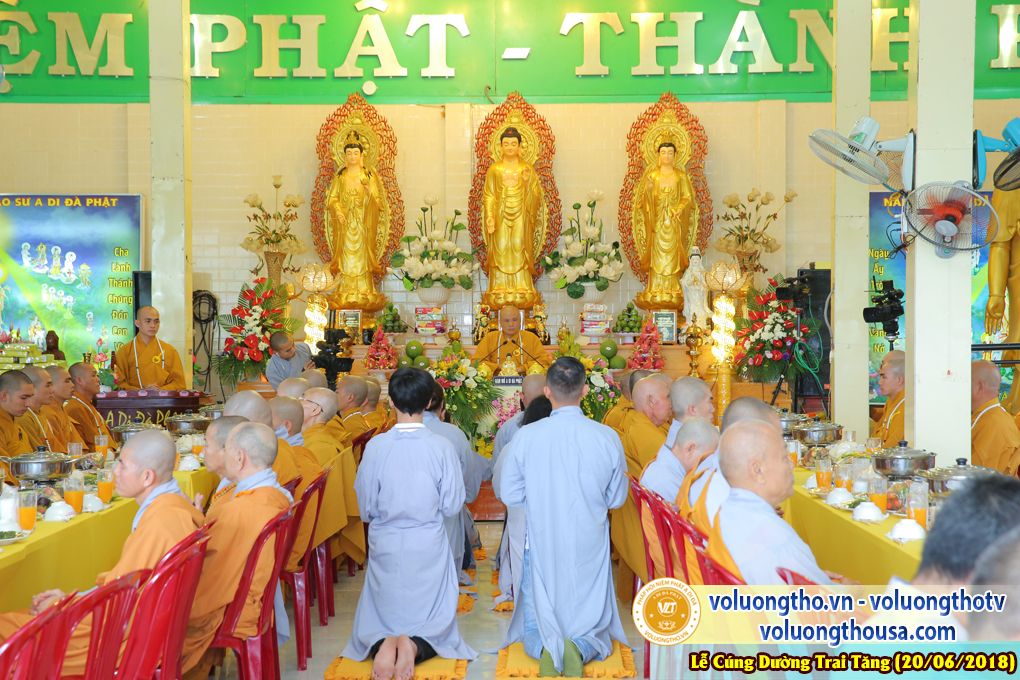 cung-duong-trai-tang-tai-chua-quan-the-am-ngay-20-6-2018-chua-quan-the-am-duc-trong-lam-dong-60.jpg