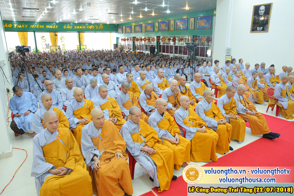 cung-duong-trai-tang-tai-chua-quan-the-am-ngay-22-7-2018-chua-quan-the-am-duc-trong-lam-dong-10.jpg