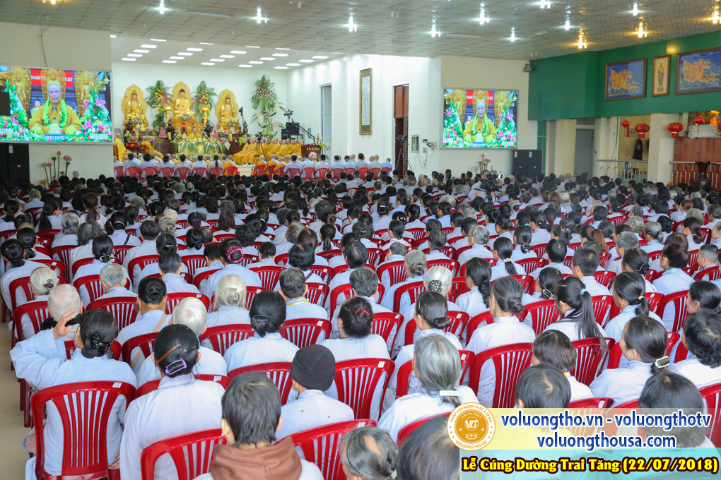 cung-duong-trai-tang-tai-chua-quan-the-am-ngay-22-7-2018-chua-quan-the-am-duc-trong-lam-dong-13.jpg