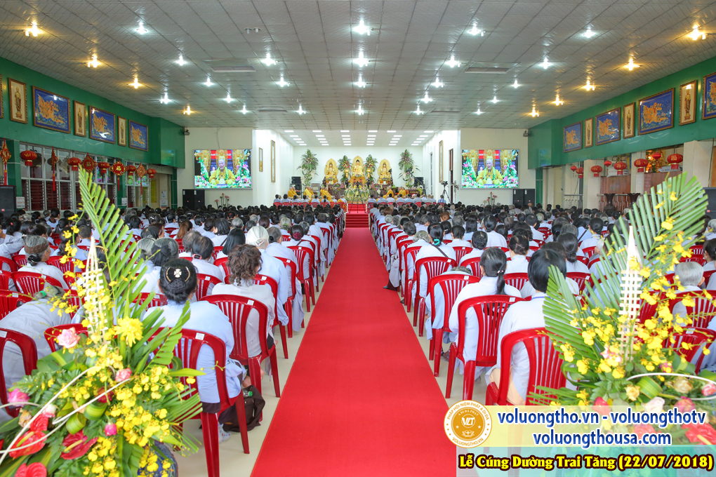 cung-duong-trai-tang-tai-chua-quan-the-am-ngay-22-7-2018-chua-quan-the-am-duc-trong-lam-dong-22.jpg