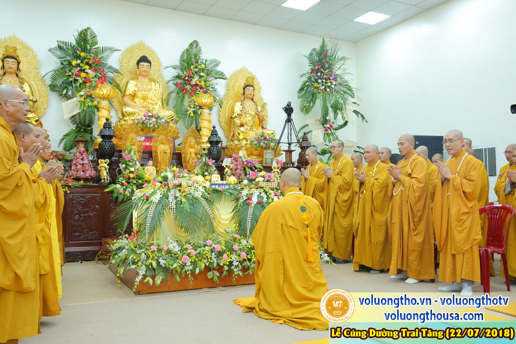 cung-duong-trai-tang-tai-chua-quan-the-am-ngay-22-7-2018-chua-quan-the-am-duc-trong-lam-dong-23.jpg