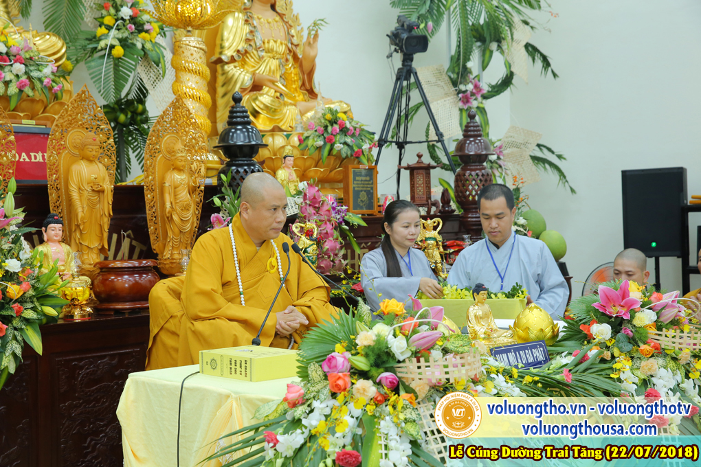cung-duong-trai-tang-tai-chua-quan-the-am-ngay-22-7-2018-chua-quan-the-am-duc-trong-lam-dong-6.jpg