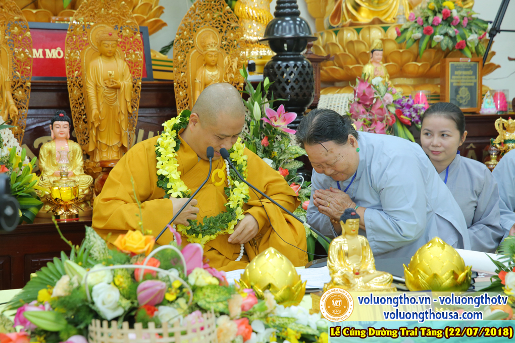 cung-duong-trai-tang-tai-chua-quan-the-am-ngay-22-7-2018-chua-quan-the-am-duc-trong-lam-dong-8.jpg