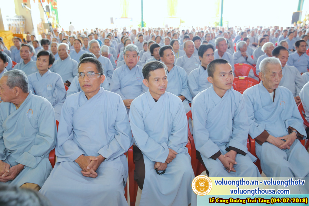 cung-duong-trai-tang-tai-chua-quan-the-am-ngay-4-7-2018-chua-quan-the-am-duc-trong-lam-dong-22.jpg