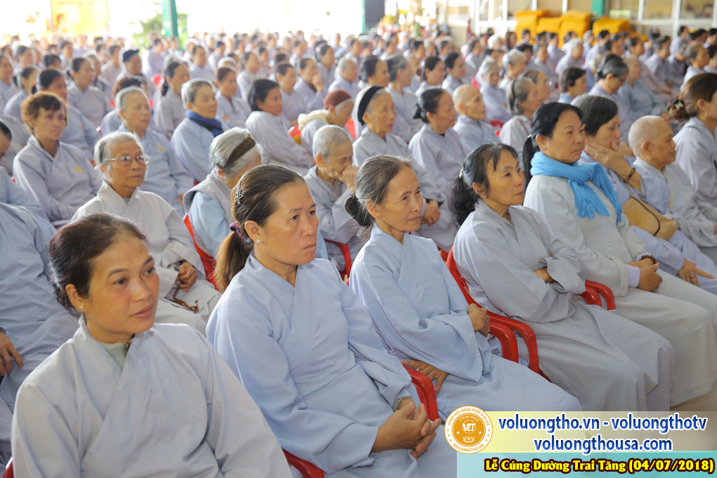 cung-duong-trai-tang-tai-chua-quan-the-am-ngay-4-7-2018-chua-quan-the-am-duc-trong-lam-dong-24.jpg