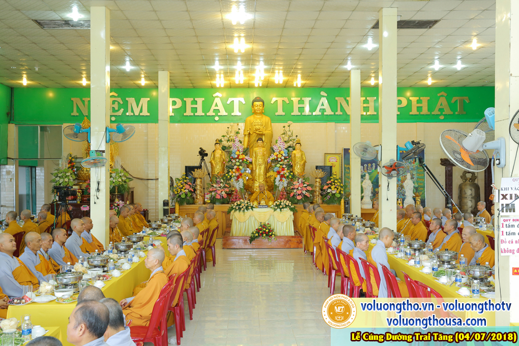 cung-duong-trai-tang-tai-chua-quan-the-am-ngay-4-7-2018-chua-quan-the-am-duc-trong-lam-dong-25.jpg