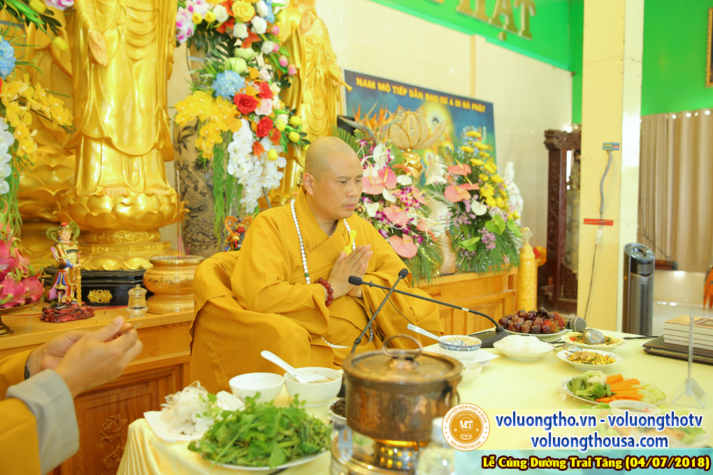 cung-duong-trai-tang-tai-chua-quan-the-am-ngay-4-7-2018-chua-quan-the-am-duc-trong-lam-dong-38.jpg