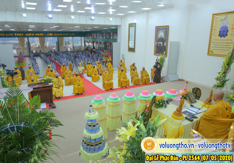 dai-le-phat-dan-nam-2020-chua-quan-the-am-duc-trong-lam-dong-18.jpg