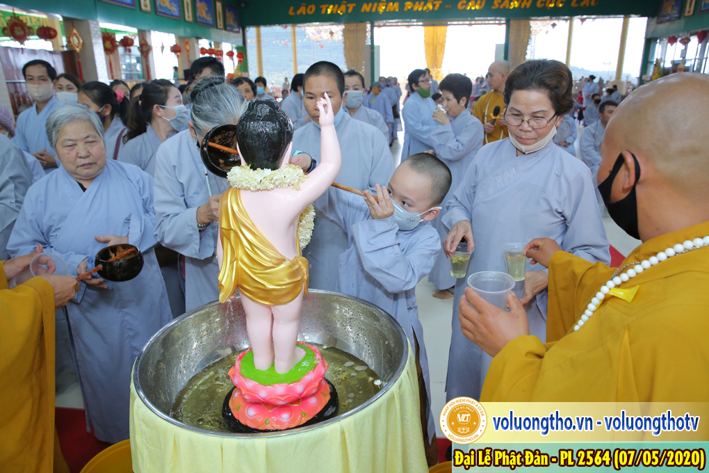 dai-le-phat-dan-nam-2020-chua-quan-the-am-duc-trong-lam-dong-37.jpg