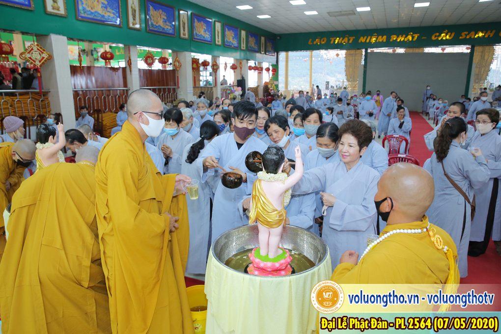 dai-le-phat-dan-nam-2020-chua-quan-the-am-duc-trong-lam-dong-38.jpg