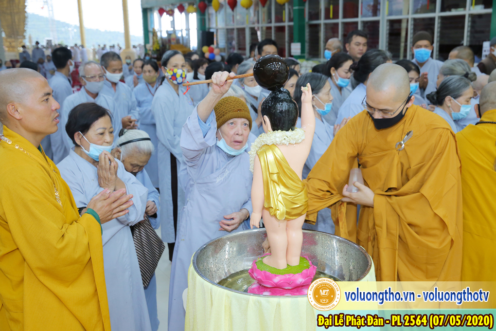 dai-le-phat-dan-nam-2020-chua-quan-the-am-duc-trong-lam-dong-41.jpg