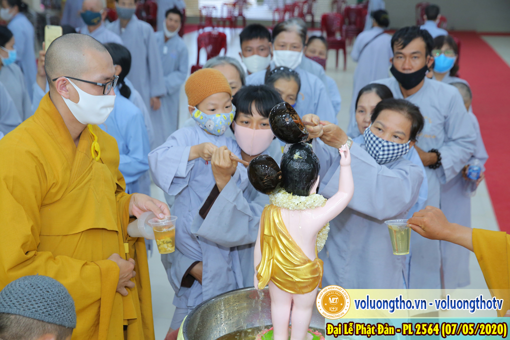dai-le-phat-dan-nam-2020-chua-quan-the-am-duc-trong-lam-dong-46.jpg