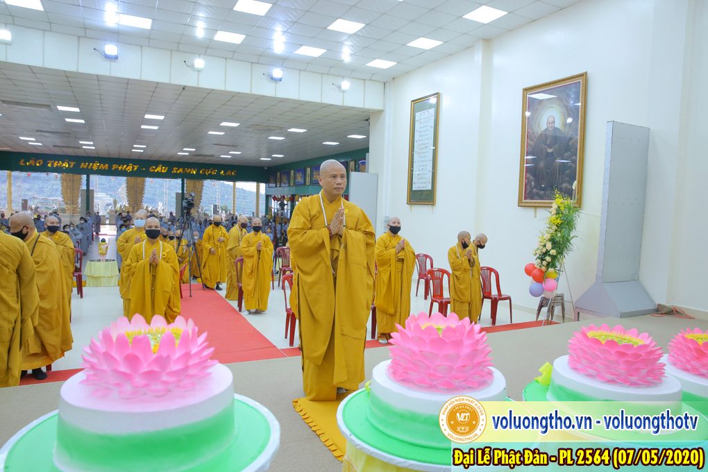 dai-le-phat-dan-nam-2020-chua-quan-the-am-duc-trong-lam-dong-49.jpg