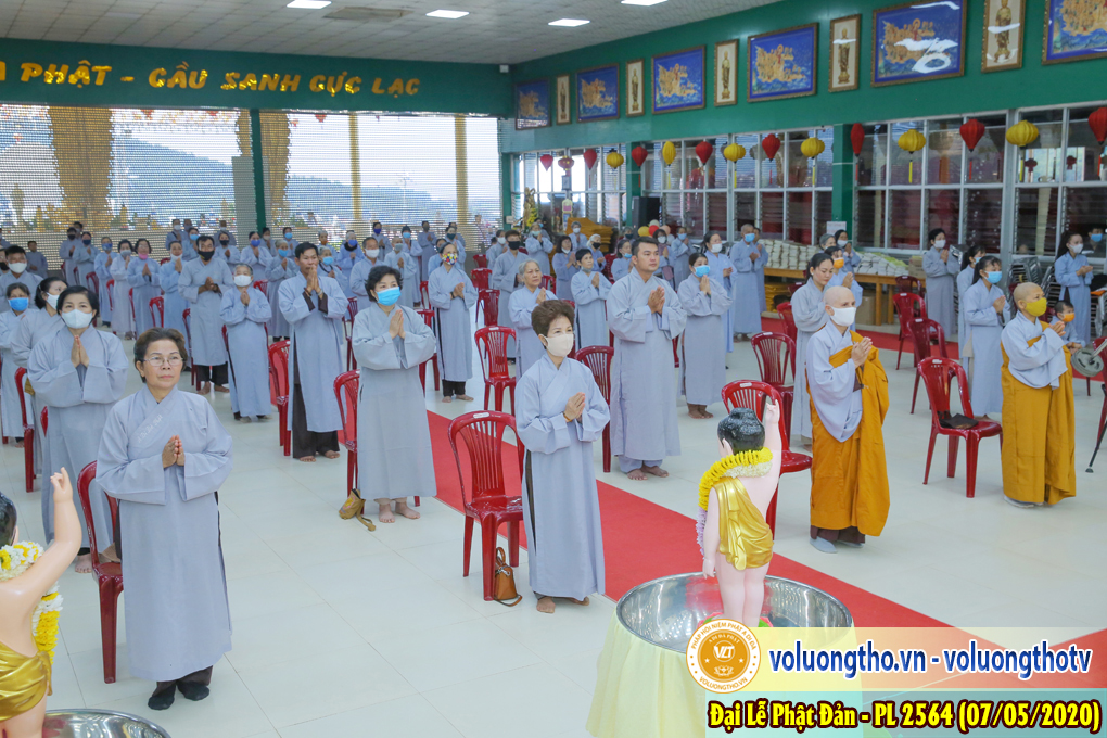 dai-le-phat-dan-nam-2020-chua-quan-the-am-duc-trong-lam-dong-5.jpg