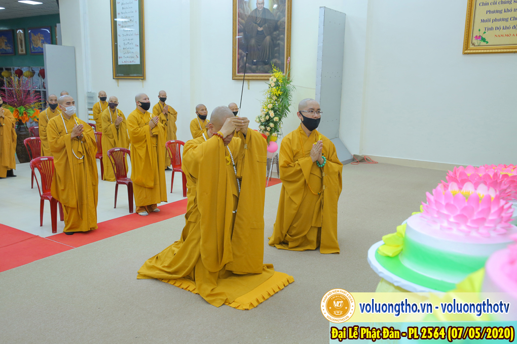 dai-le-phat-dan-nam-2020-chua-quan-the-am-duc-trong-lam-dong-50.jpg