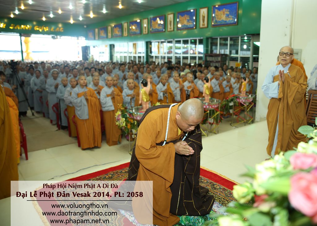 dai-le-phat-dan-vesak-2014-chua-quan-the-am-duc-trong-lam-dong-10.jpg
