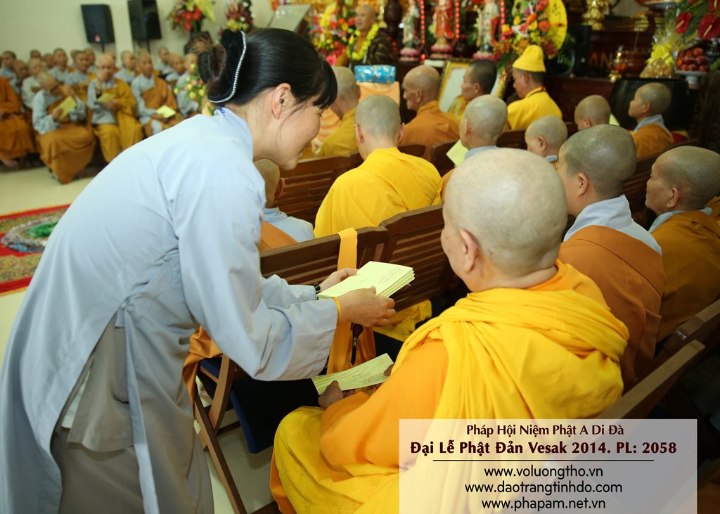 dai-le-phat-dan-vesak-2014-chua-quan-the-am-duc-trong-lam-dong-20.jpg