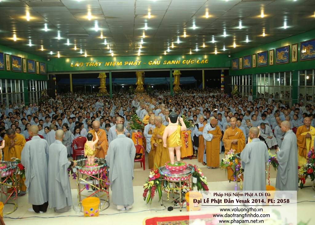 dai-le-phat-dan-vesak-2014-chua-quan-the-am-duc-trong-lam-dong-36.jpg