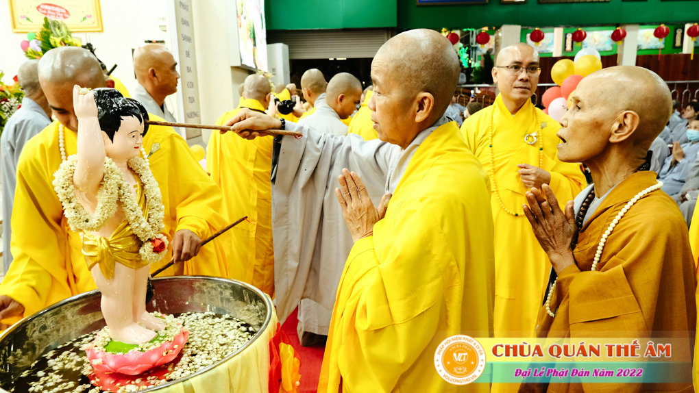 hinh-anh-buoi-le-tam-phat-ngay-14-05-2022-chua-quan-the-am-duc-trong-lam-dong-105.jpg
