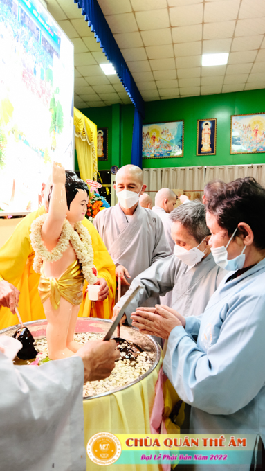 hinh-anh-buoi-le-tam-phat-ngay-14-05-2022-chua-quan-the-am-duc-trong-lam-dong-108.jpg