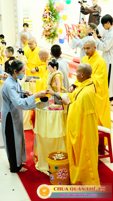 hinh-anh-buoi-le-tam-phat-ngay-14-05-2022-chua-quan-the-am-duc-trong-lam-dong-110.jpg