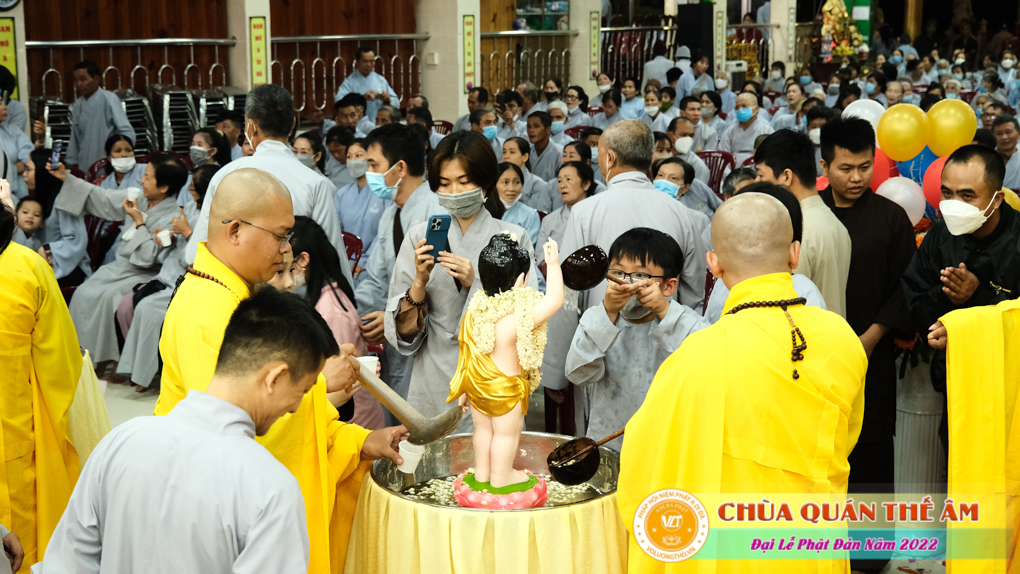 hinh-anh-buoi-le-tam-phat-ngay-14-05-2022-chua-quan-the-am-duc-trong-lam-dong-114.jpg