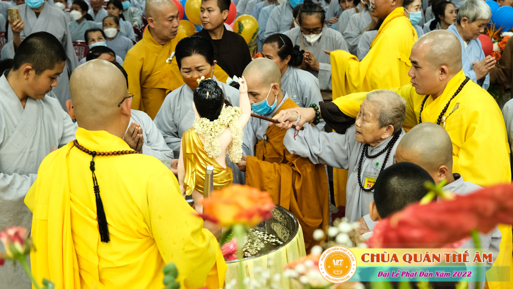 hinh-anh-buoi-le-tam-phat-ngay-14-05-2022-chua-quan-the-am-duc-trong-lam-dong-128.jpg