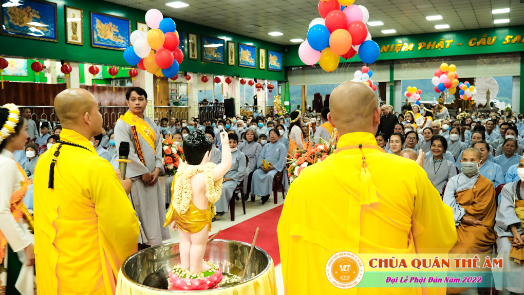 hinh-anh-buoi-le-tam-phat-ngay-14-05-2022-chua-quan-the-am-duc-trong-lam-dong-13.jpg