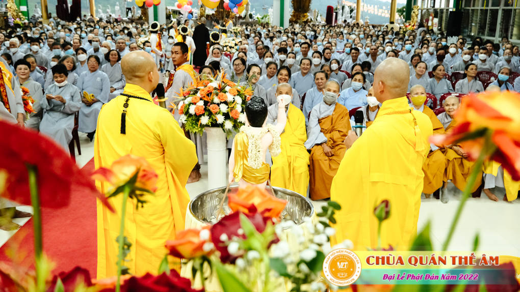 hinh-anh-buoi-le-tam-phat-ngay-14-05-2022-chua-quan-the-am-duc-trong-lam-dong-14.jpg