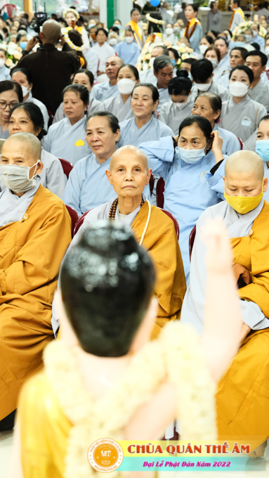 hinh-anh-buoi-le-tam-phat-ngay-14-05-2022-chua-quan-the-am-duc-trong-lam-dong-17.jpg