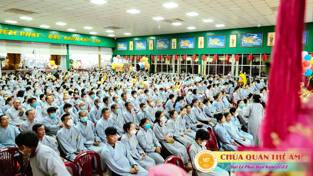 hinh-anh-buoi-le-tam-phat-ngay-14-05-2022-chua-quan-the-am-duc-trong-lam-dong-22.jpg