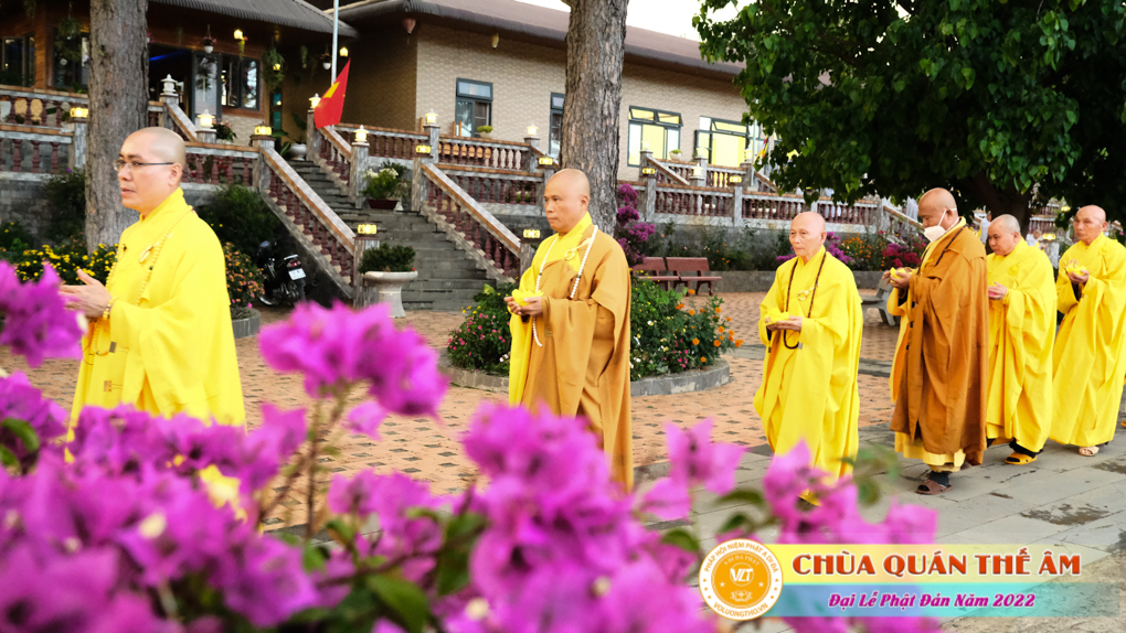 hinh-anh-buoi-le-tam-phat-ngay-14-05-2022-chua-quan-the-am-duc-trong-lam-dong-41.jpg