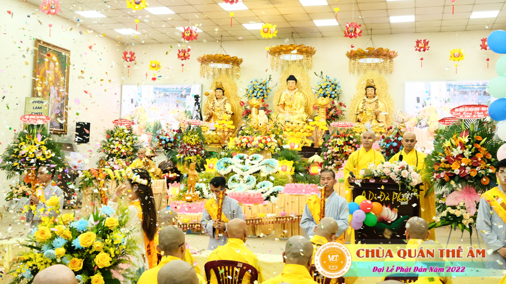 hinh-anh-buoi-le-tam-phat-ngay-14-05-2022-chua-quan-the-am-duc-trong-lam-dong-52.jpg