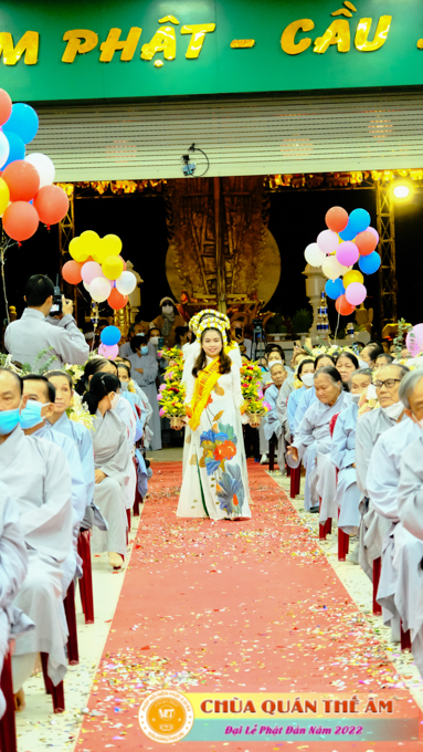 hinh-anh-buoi-le-tam-phat-ngay-14-05-2022-chua-quan-the-am-duc-trong-lam-dong-65.jpg