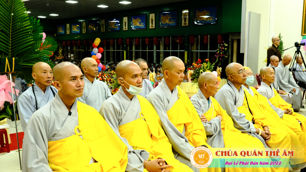 hinh-anh-buoi-le-tam-phat-ngay-14-05-2022-chua-quan-the-am-duc-trong-lam-dong-79.jpg