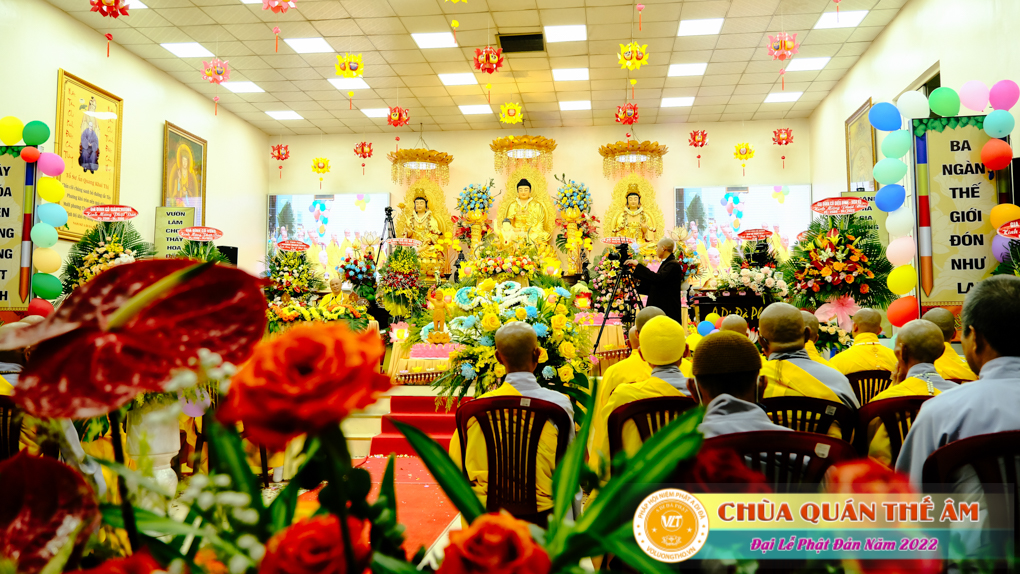 hinh-anh-buoi-le-tam-phat-ngay-14-05-2022-chua-quan-the-am-duc-trong-lam-dong-88.jpg