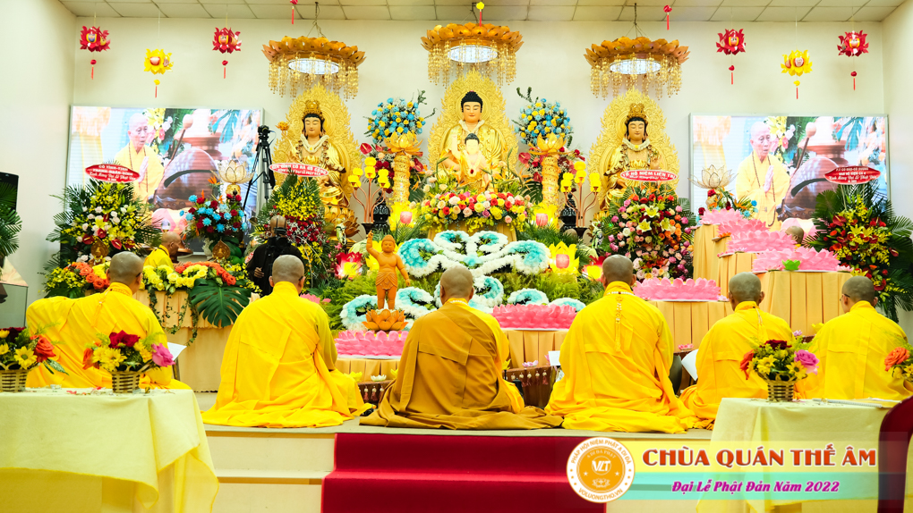 hinh-anh-buoi-le-tam-phat-ngay-14-05-2022-chua-quan-the-am-duc-trong-lam-dong-95.jpg