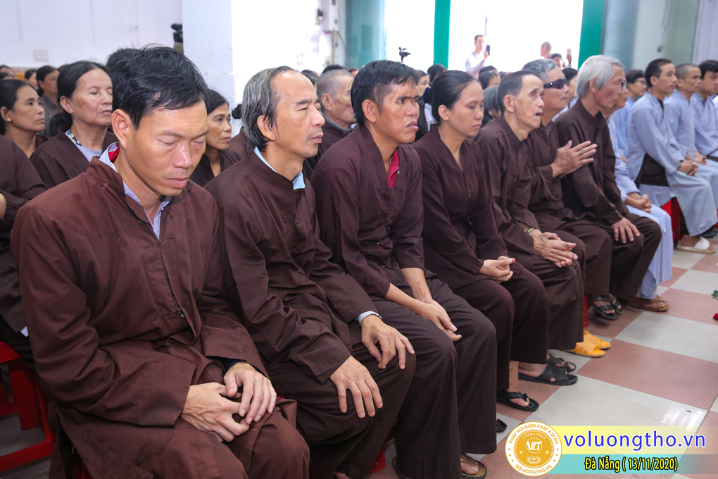 hinh-anh-chia-se-phat-phap-tai-tu-gia-gia-dinh-d-d-thich-thien-thong-ngay-13-11-2020-chua-quan-the-am-duc-trong-lam-dong-11.jpg