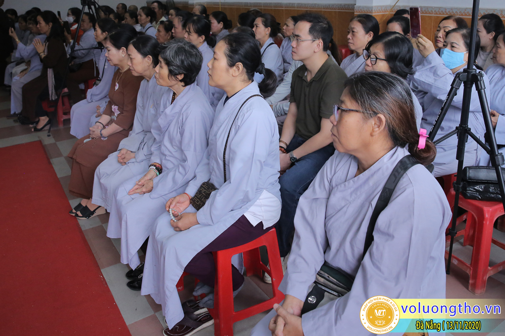 hinh-anh-chia-se-phat-phap-tai-tu-gia-gia-dinh-d-d-thich-thien-thong-ngay-13-11-2020-chua-quan-the-am-duc-trong-lam-dong-12.jpg