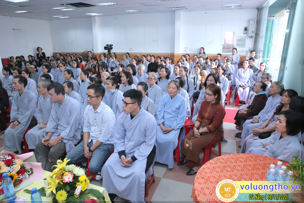 hinh-anh-chia-se-phat-phap-tai-tu-gia-gia-dinh-d-d-thich-thien-thong-ngay-13-11-2020-chua-quan-the-am-duc-trong-lam-dong-19.jpg