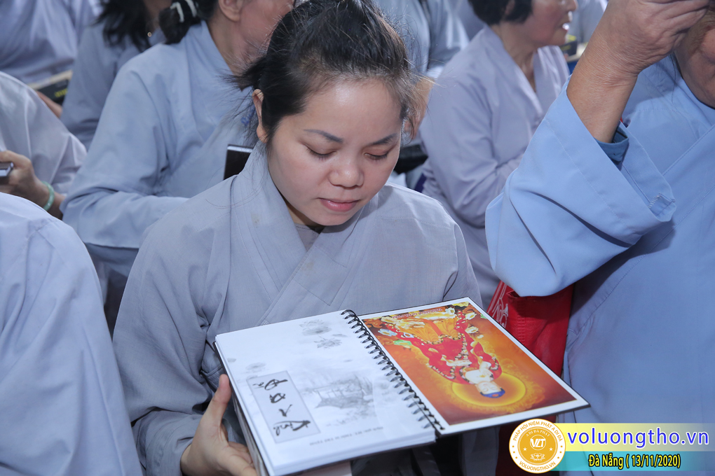 hinh-anh-chia-se-phat-phap-tai-tu-gia-gia-dinh-d-d-thich-thien-thong-ngay-13-11-2020-chua-quan-the-am-duc-trong-lam-dong-27.jpg
