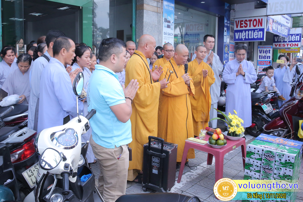 hinh-anh-chia-se-phat-phap-tai-tu-gia-gia-dinh-d-d-thich-thien-thong-ngay-13-11-2020-chua-quan-the-am-duc-trong-lam-dong-30.jpg