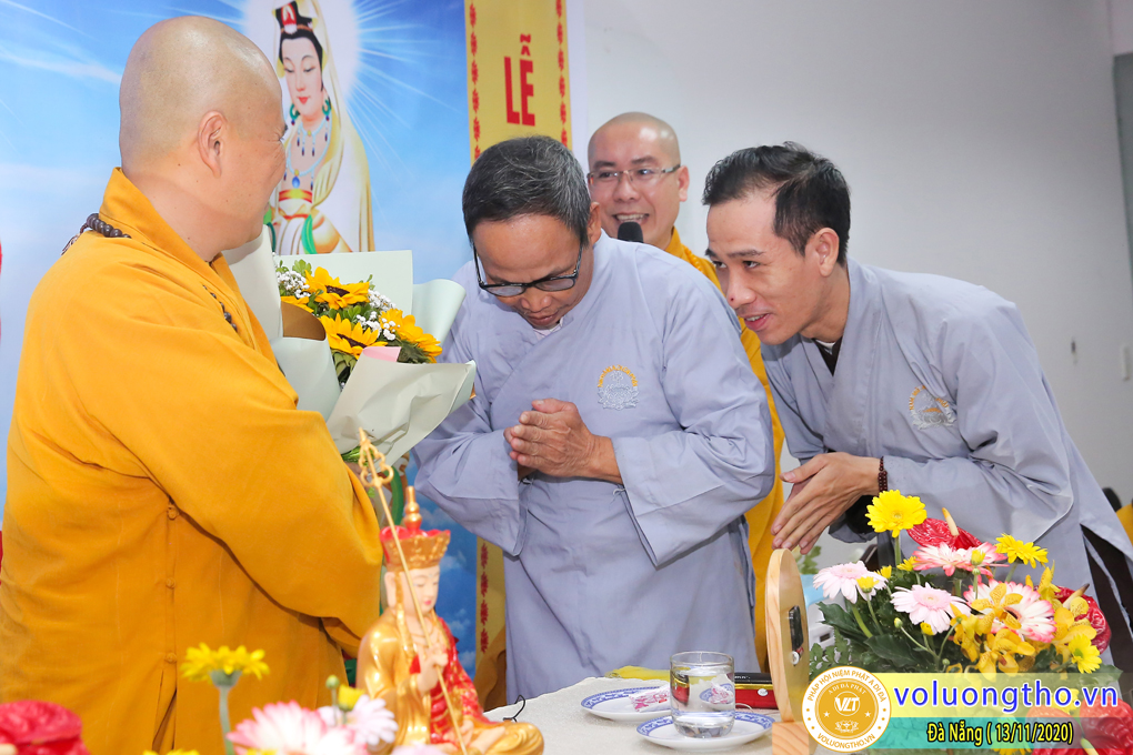 hinh-anh-chia-se-phat-phap-tai-tu-gia-gia-dinh-d-d-thich-thien-thong-ngay-13-11-2020-chua-quan-the-am-duc-trong-lam-dong-6.jpg